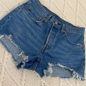 Levi jean shorts